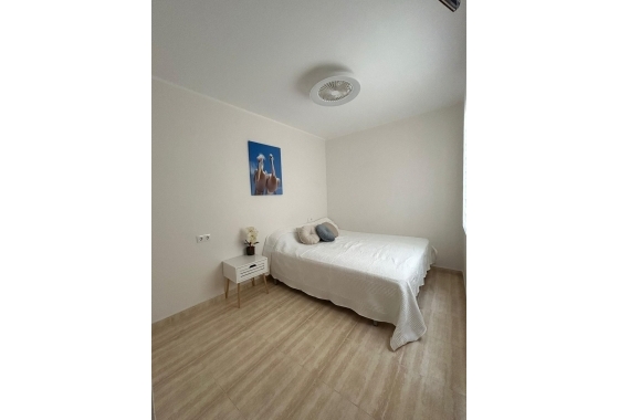 Herverkoop - Appartement / flat - Torrevieja - Playa del Cura