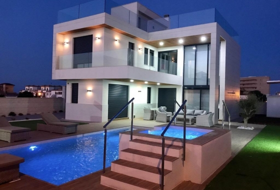 Nieuwbouw Woningen - Villa - Orihuela Costa - Campoamor