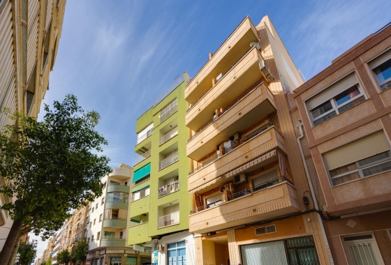 Herverkoop - Appartement / flat - Torrevieja - Playa del Cura