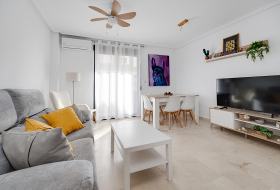 Herverkoop - Appartement / flat - Torrevieja - Playa del Cura