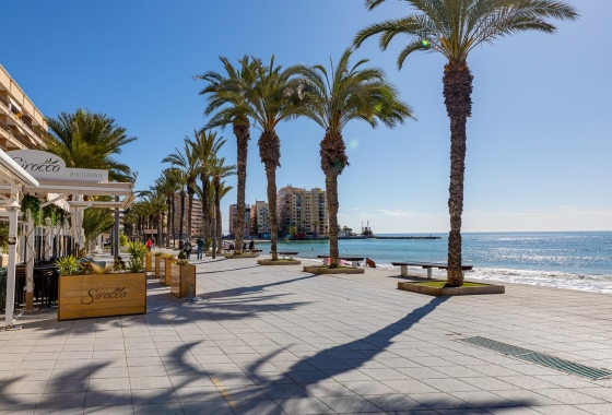 Herverkoop - Appartement / flat - Torrevieja - Playa del Cura