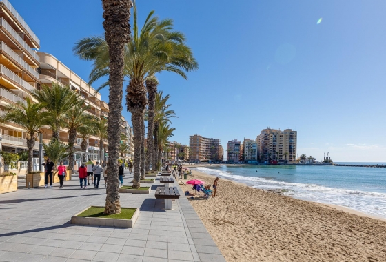 Herverkoop - Appartement / flat - Torrevieja - Playa del Cura