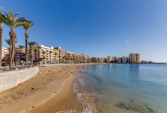 Herverkoop - Appartement / flat - Torrevieja - Playa del Cura