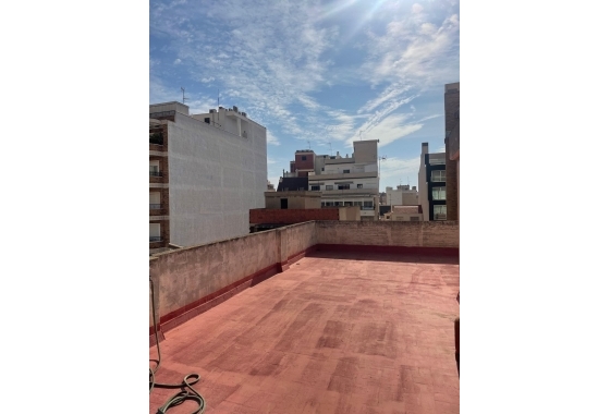 Herverkoop - Appartement / flat - Torrevieja - Centro