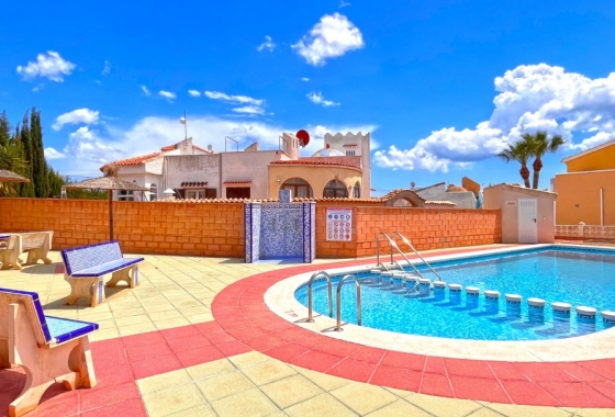 Herverkoop - Villa - Orihuela Costa - Costa Blanca