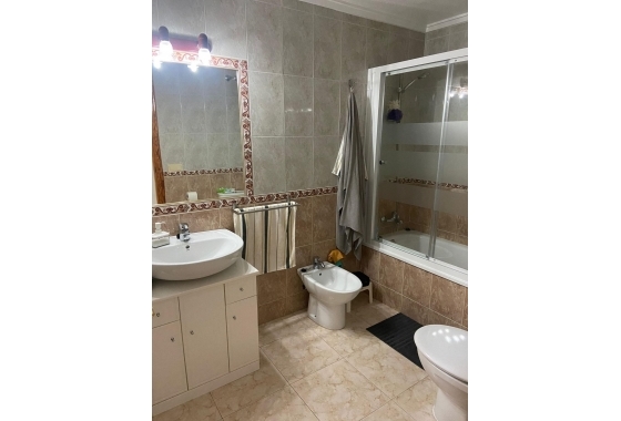 Herverkoop - Appartement / flat - Torrevieja - Playa de los Locos