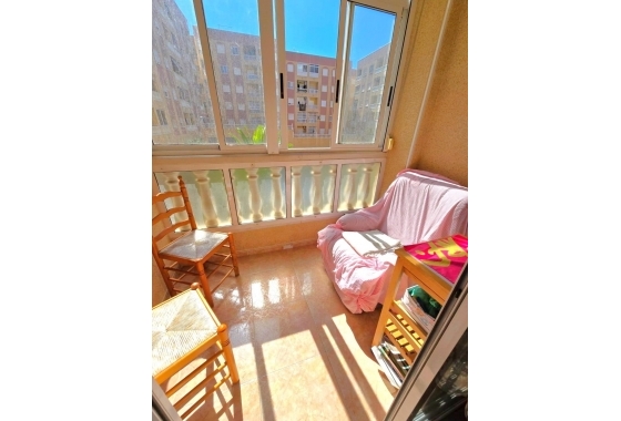 Herverkoop - Appartement / flat - Torrevieja - Centro