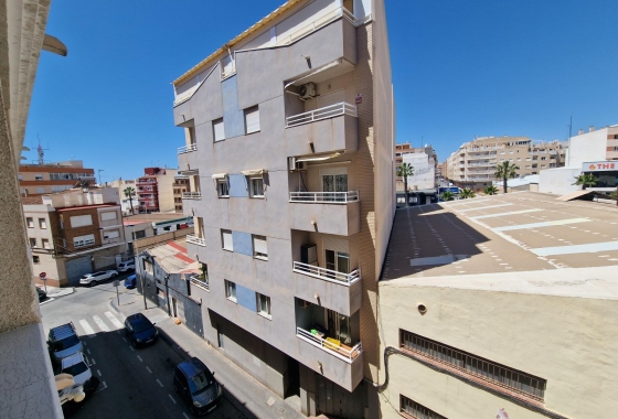 Herverkoop - Appartement / flat - Torrevieja - Nueva Torrevieja