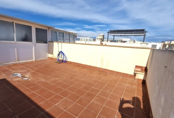 Resale - Bungalow - Torrevieja - Aguas Nuevas 1