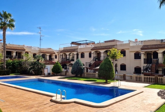 Resale - Bungalow - Torrevieja - Aguas Nuevas 1