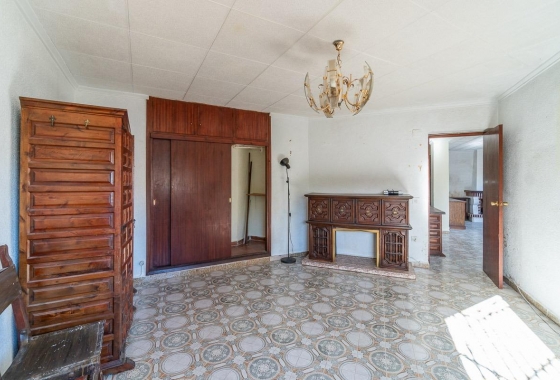 Resale - Villa - Orihuela Costa - Punta Prima