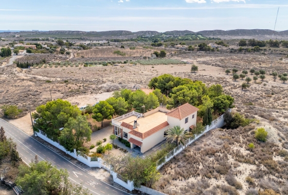 Resale - Villa - Alicante - Ciudad De Asís - Font-calent - El Bacarot