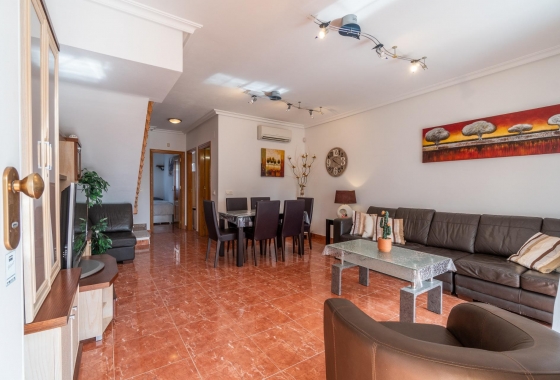 Resale - Bungalow - Orihuela Costa - Los Dolses