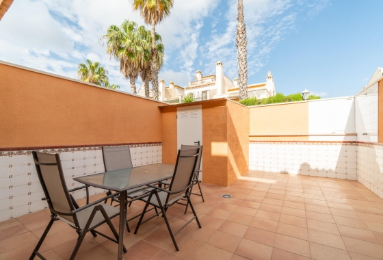 Resale - Bungalow - Orihuela Costa - Los Dolses