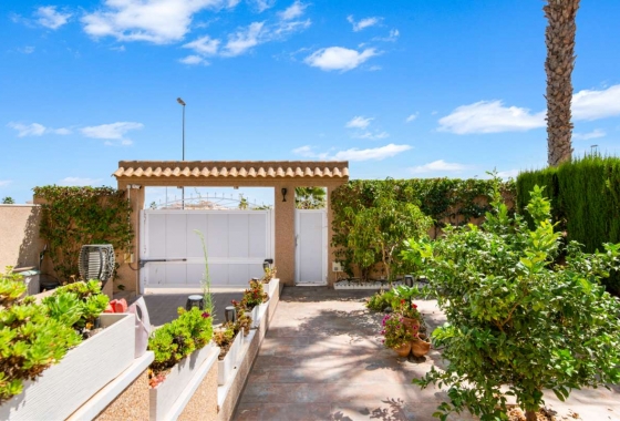 Resale - Villa - Torrevieja - Costa Blanca