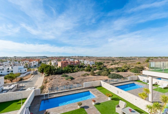 Resale - Villa - Orihuela Costa - Costa Blanca