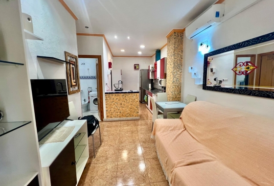 Resale - Apartment / flat - Orihuela Costa - La Zenia