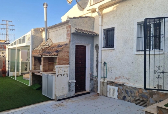 Resale - Villa - Torrevieja - San Luis