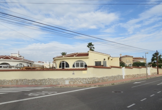 Resale - Villa - Ciudad Quesada - Costa Blanca