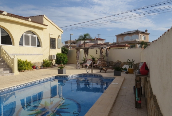 Resale - Villa - Ciudad Quesada - Costa Blanca