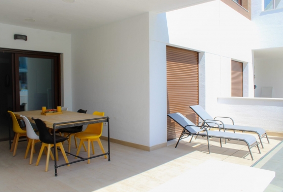 Resale - Apartment / flat - Torrevieja - Costa Blanca