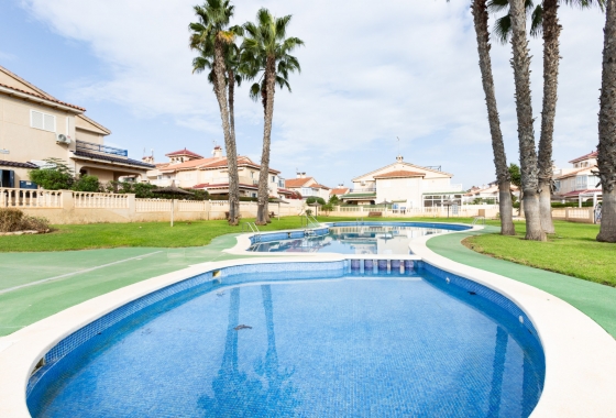 Resale - Bungalow - Orihuela Costa - Costa Blanca