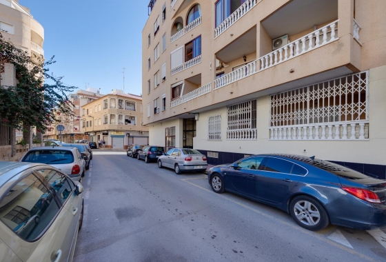 Herverkoop - Appartement / flat - Torrevieja - Costa Blanca