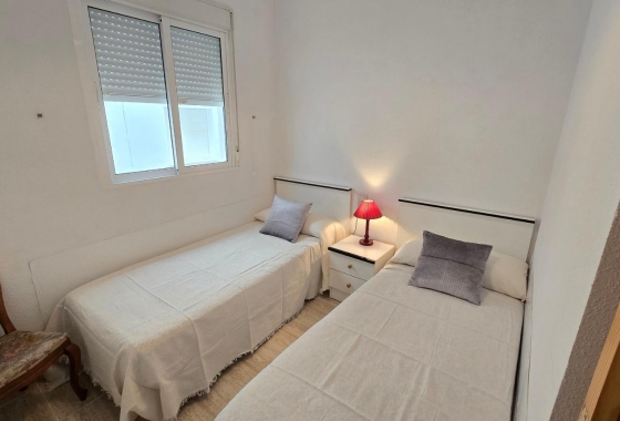 Resale - Apartment / flat - Torrevieja - Centro