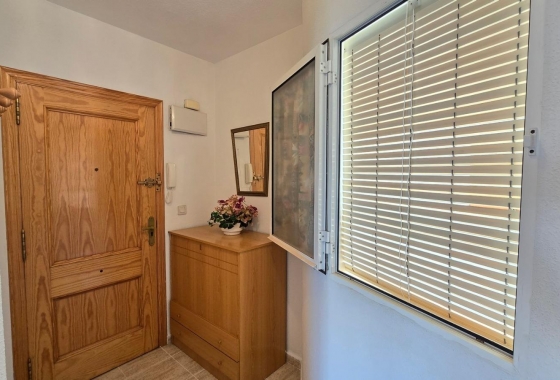 Resale - Apartment / flat - Torrevieja - Centro