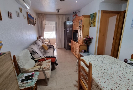 Reventa - Apartamento / piso - Torrevieja - El Molino