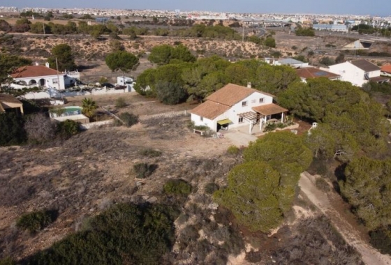 Wiederverkauf - Villa - Orihuela Costa - Costa Blanca