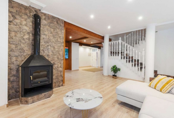 Resale - Villa - Orihuela - Inland