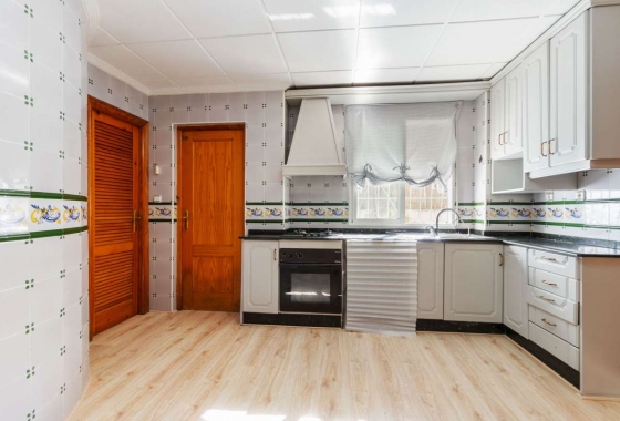 Resale - Villa - Orihuela - Inland