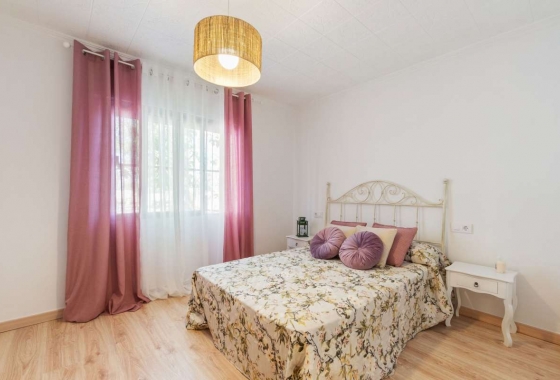 Resale - Villa - Orihuela - Inland