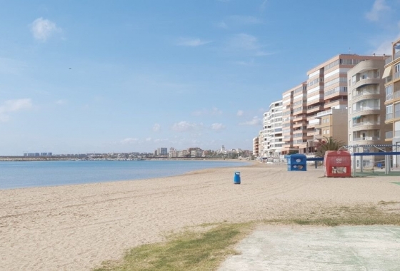 Resale - Apartment / flat - Torrevieja - Costa Blanca