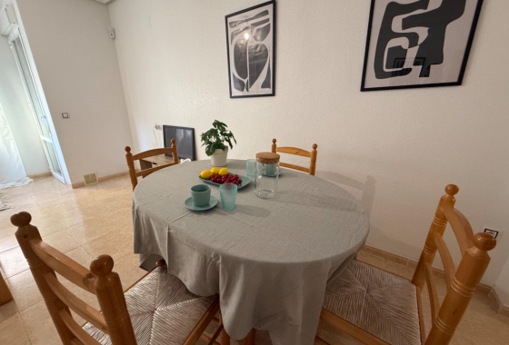 Resale - Apartment / flat - Torrevieja - Centro