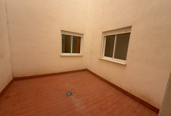 Resale - Apartment / flat - Torrevieja - Centro