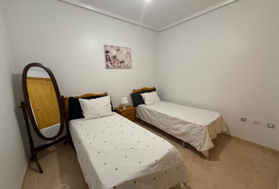 Resale - Apartment / flat - Torrevieja - Centro