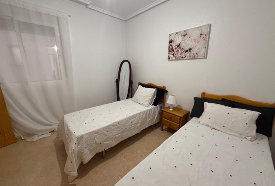 Resale - Apartment / flat - Torrevieja - Centro