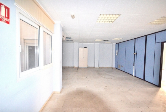 Herverkoop - Appartement / flat - Torrevieja - Centro