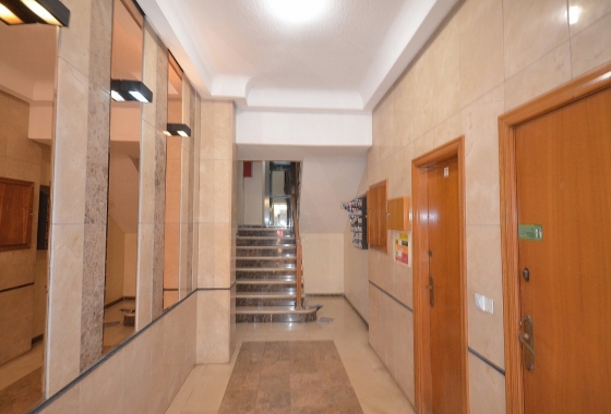 Herverkoop - Appartement / flat - Torrevieja - Centro