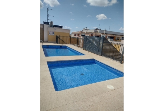 Resale - Apartment / flat - Almoradí - Inland