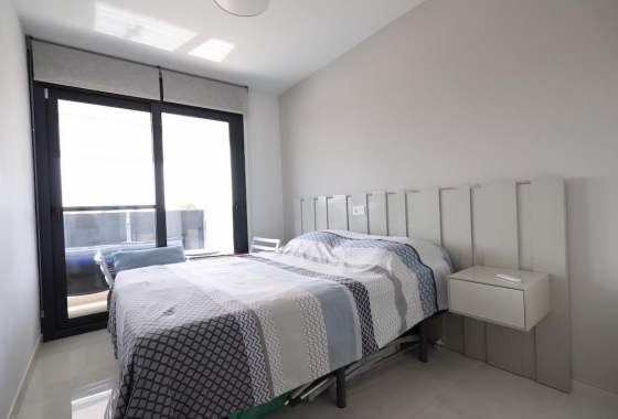 Wiederverkauf - Wohnung - Orihuela Costa - Costa Blanca