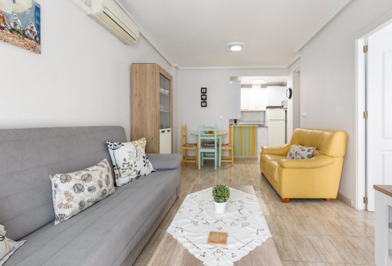 Resale - Apartment / flat - Torrevieja - Centro