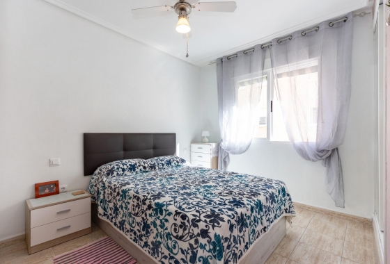 Resale - Apartment / flat - Torrevieja - Centro