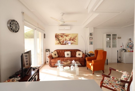 Resale - Villa - Orihuela Costa - Costa Blanca