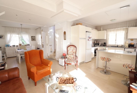 Resale - Villa - Orihuela Costa - Costa Blanca