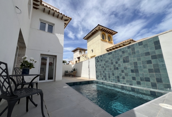 Reventa - Villa - Orihuela Costa - Costa Blanca