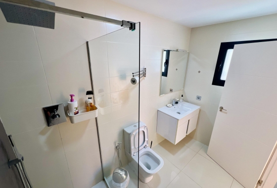 Wiederverkauf - Wohnung - Torrevieja - Playa del Cura