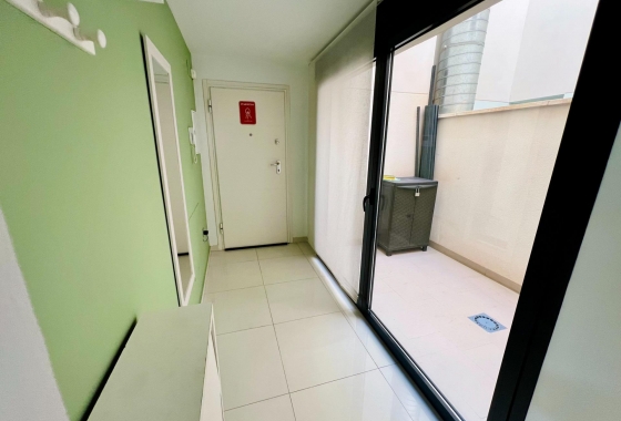 Wiederverkauf - Wohnung - Torrevieja - Playa del Cura